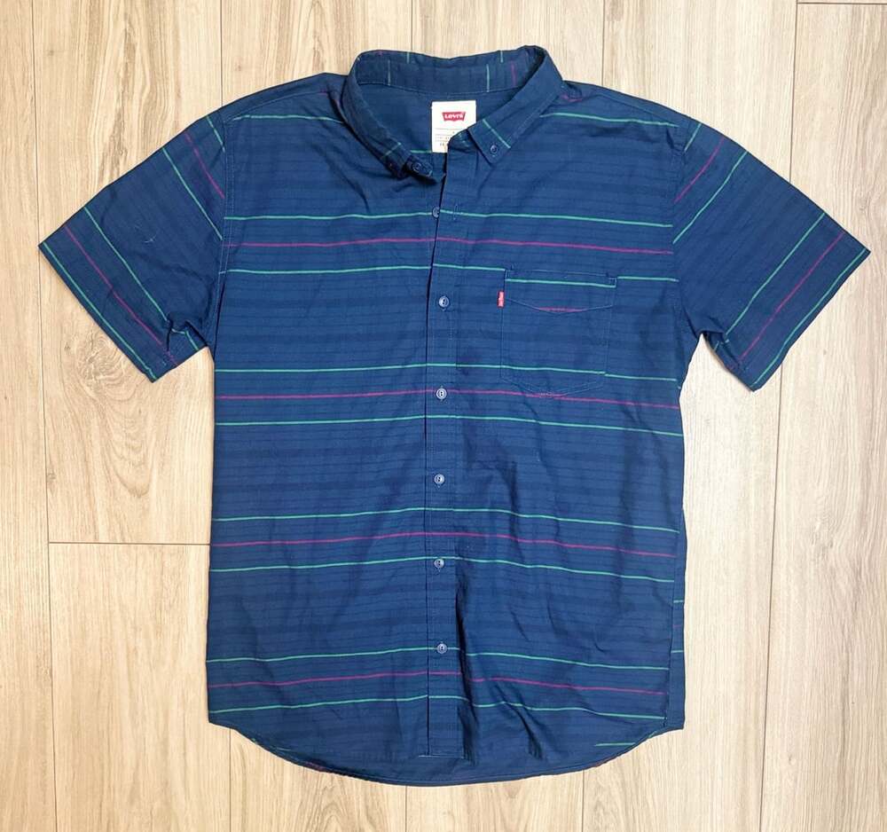 Levi's Striped Short Sleeve Button Up Shirt L